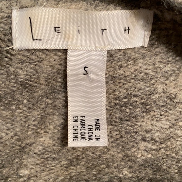 Anthropologie Leith Snap Shoulder Arm Gray Oversized Sweater - S - Picture 11 of 13